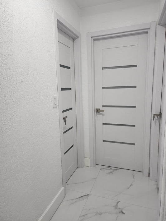 Puertas prehung vs slab: diferencias y cuál elegir
