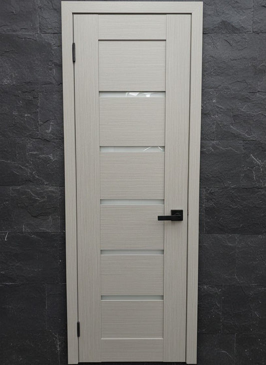 Puerta Urban Grey gris claro paneles horizontales cristal diseno europeo moderno