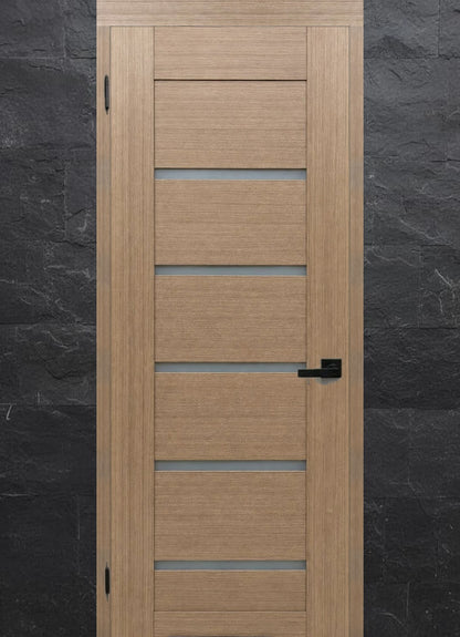 Puerta interior Clásico Urbano con marco, cerradura y bisagras incluidas